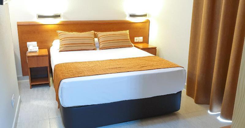 Hotel Marconi Benidorm Quarto foto